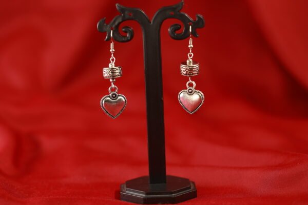 Elegant Long Black Cord Necklace with Heart Pendant - Image 5