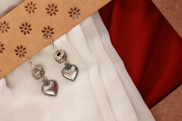Elegant Long Black Cord Necklace with Heart Pendant - Image 4