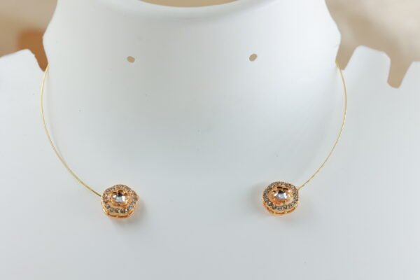 Elegant Memory Wire Choker Necklace Set with Floral Pendants - Image 3