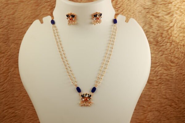 Elegance Redefined: Blue Lotus Meenakari Kundan Choker with Pearl Chain