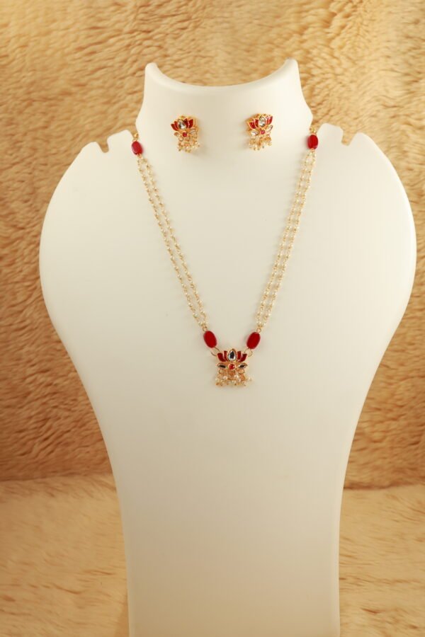 Elegance Redefined: Red Lotus Meenakari Kundan Choker with Pearl Chain - Image 3