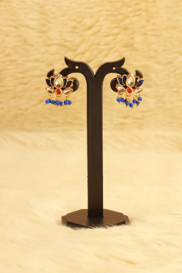 Elegant Gold Choker Necklace with Blue Jadau Lotus and Blue hanging beads - Image 3
