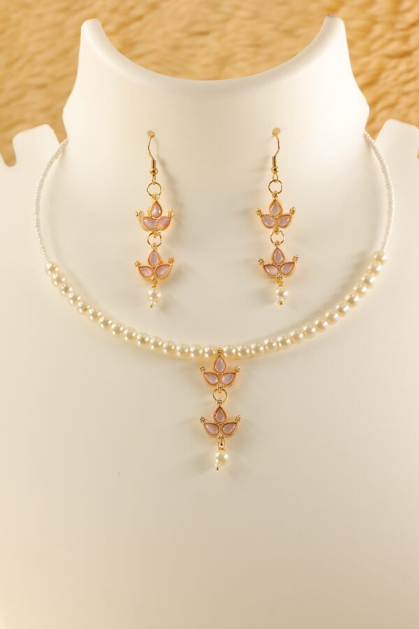 Elegance in Bloom Necklace Set in Pastel Pink - Image 2