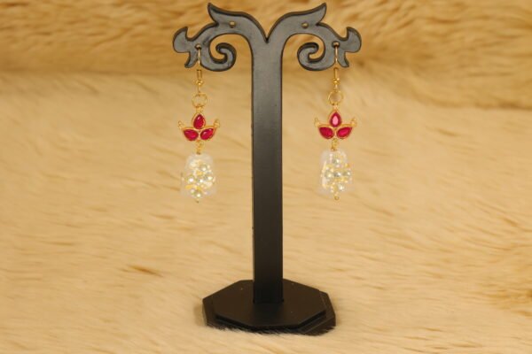 Elegant Memory Wired Faux Pearl Necklace Set with White Meenakari Kundan Tumble bead - Image 2