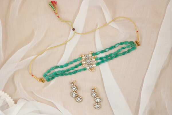 Beautiful 3-Layered Green Choker with Matching Earrings - Image 2