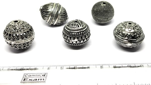 Silver Oxidised Metal Balls - Pack of 5 - Image 2
