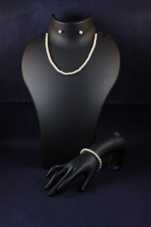 Elegant Faux Pearl Jewelry Set