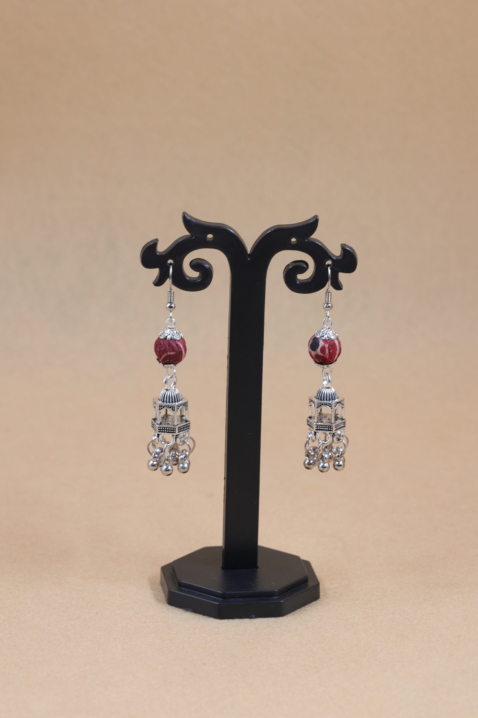 Versatile Open-Ended Red Brick Fabric Necklace piece - Image 4