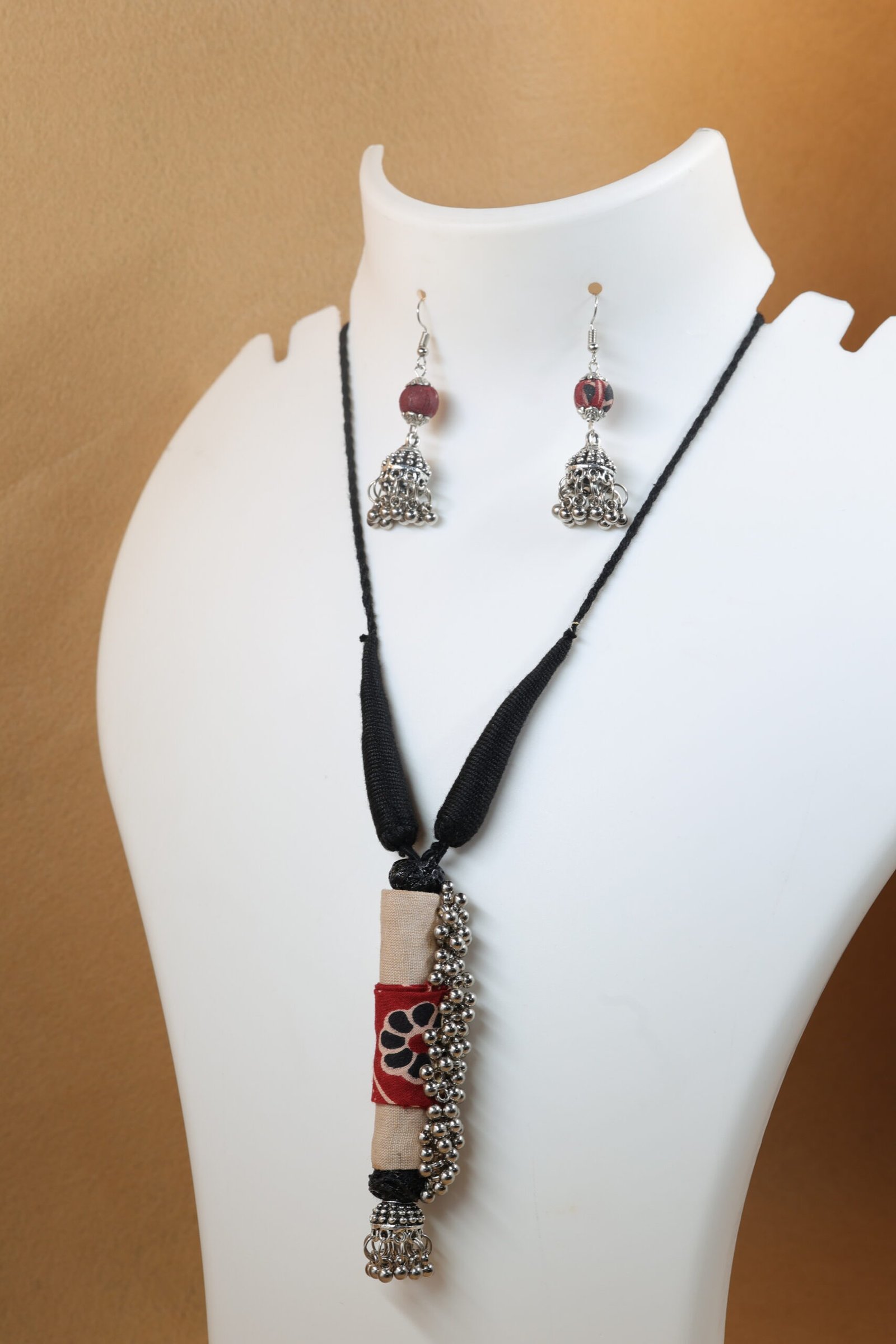 Handmade Statement Fabric Jewelry Set - Image 2